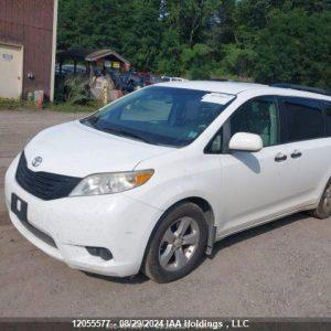Foreign Used 2011 Toyota Sienna for Sale